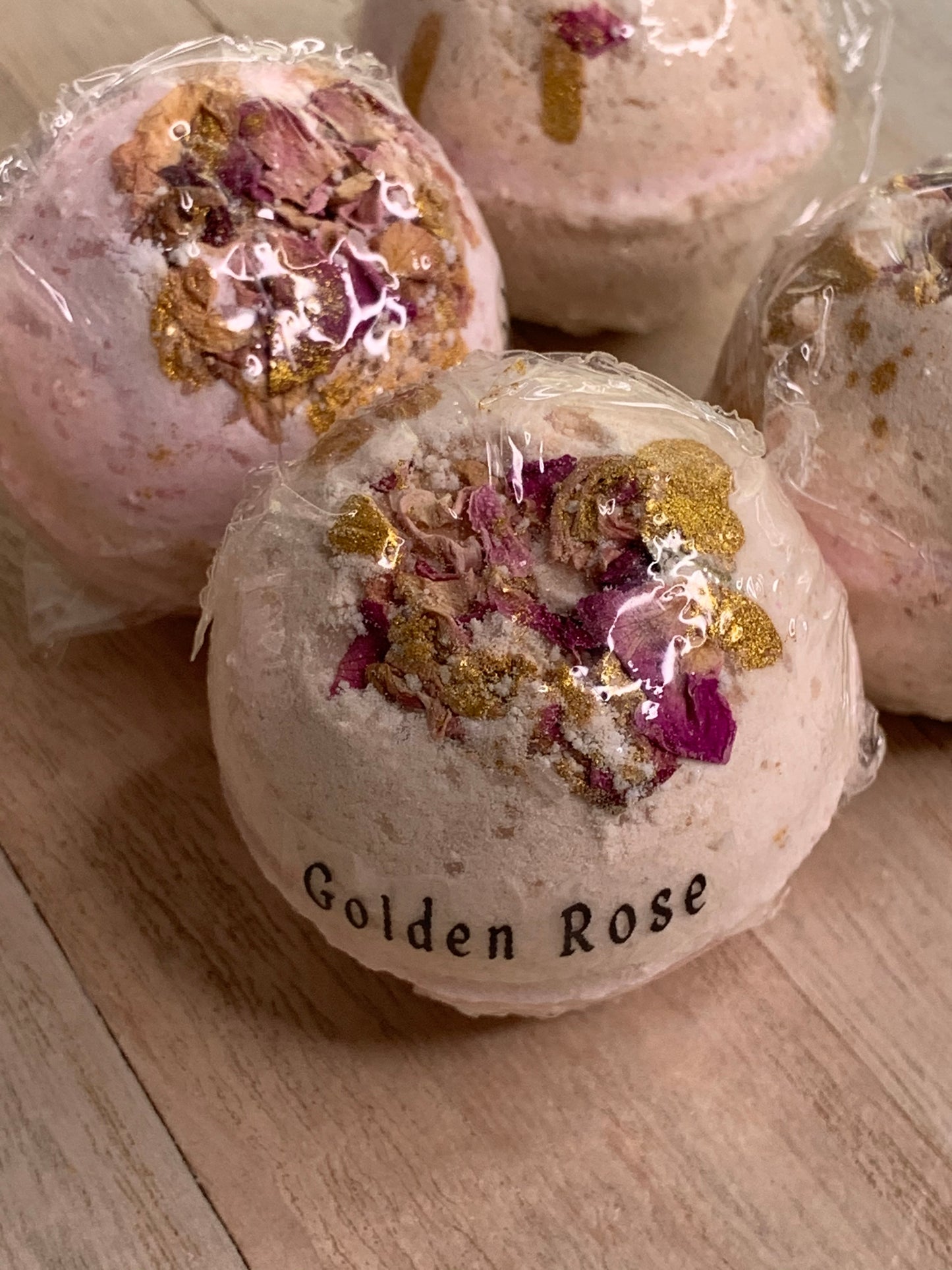 Golden Rose Bath Bomb
