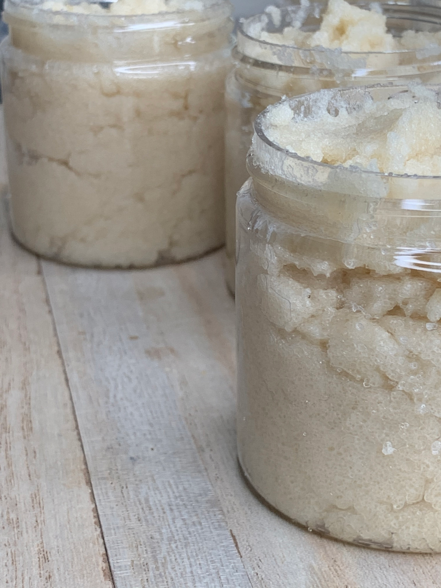 Ah! Creme Brulee Silk Body Scrub